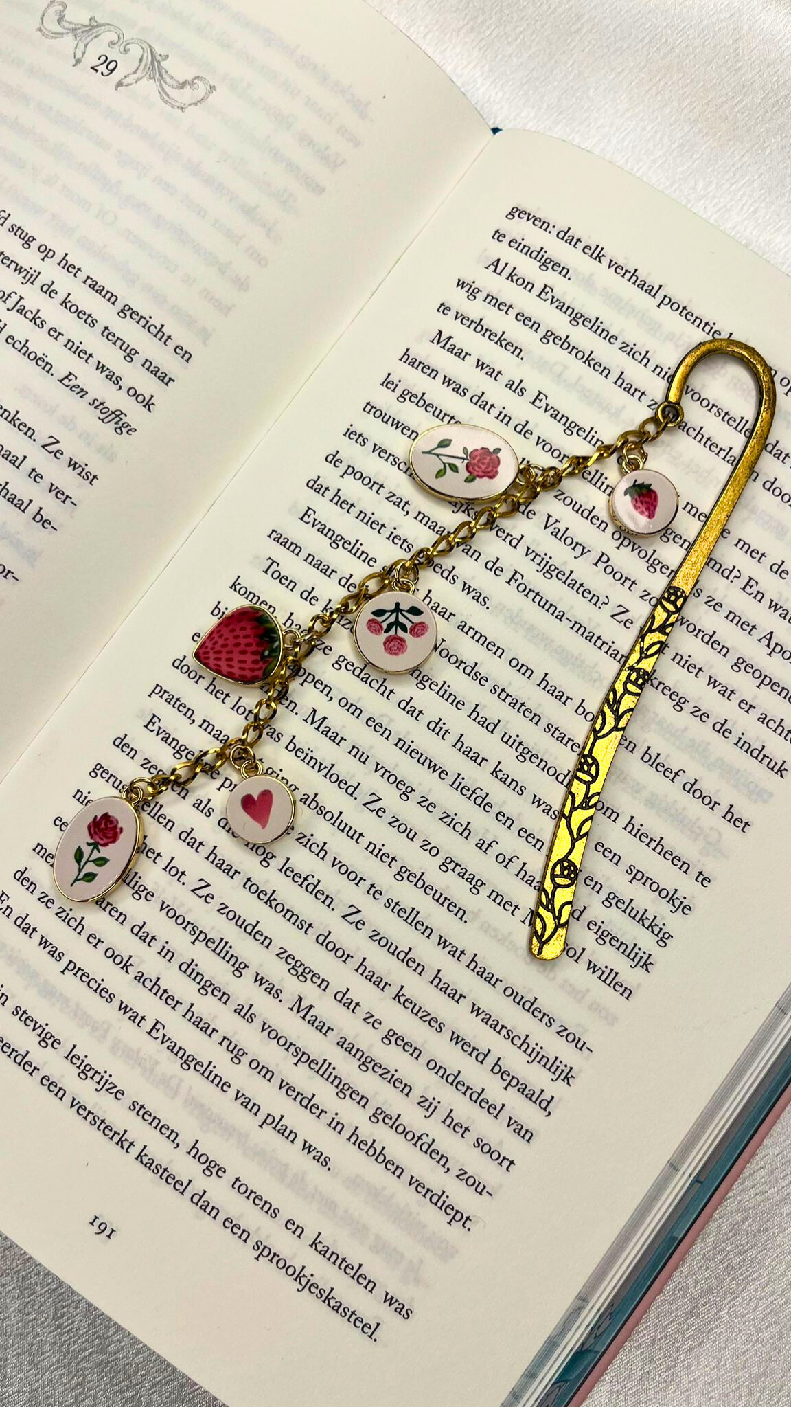 Boekenlegger Berry Blooms